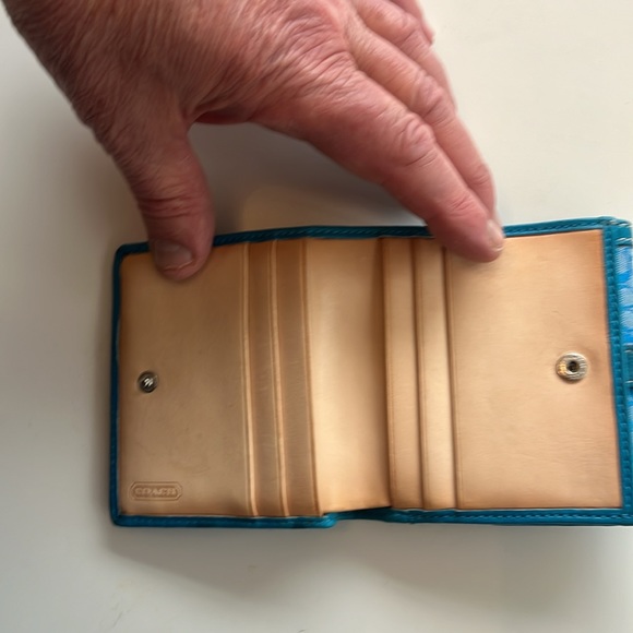 Vintage Coach Wallett - Picture 6 of 7